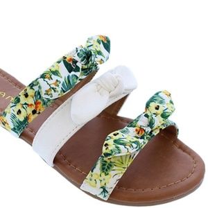 White Tropical Floral Print Knotted Bow Sandals